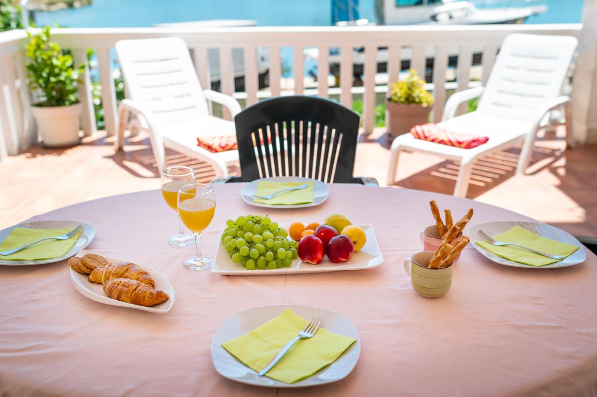 Apartment Bilice Beach Екстериор снимка