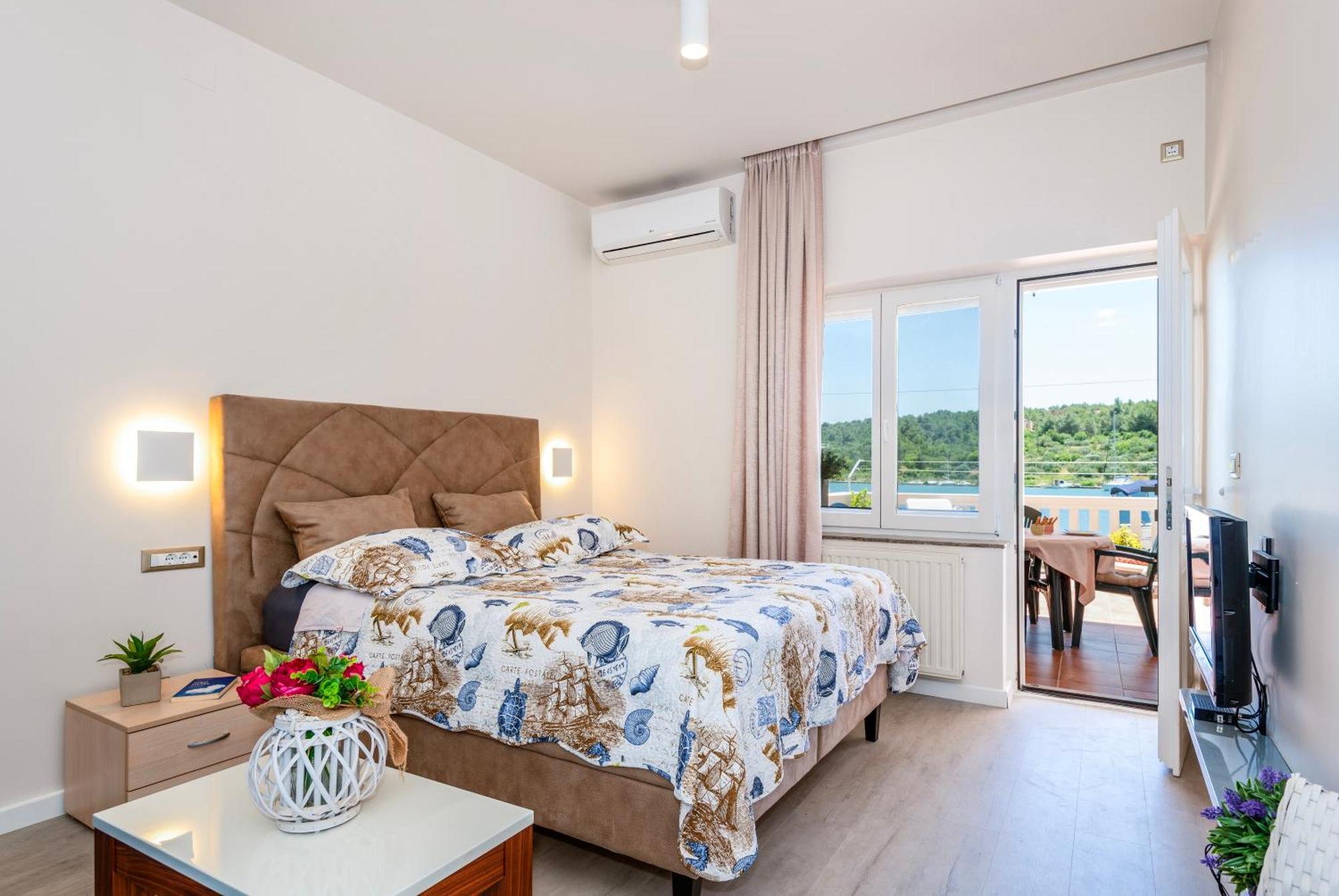 Apartment Bilice Beach Екстериор снимка